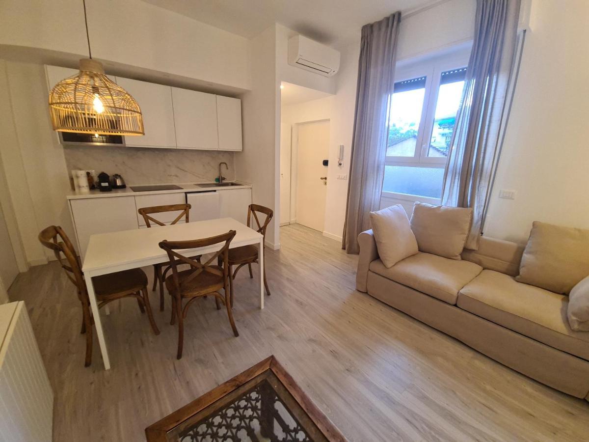 Appartamento Elegante A Rapallo By Portofinovacanze 외부 사진