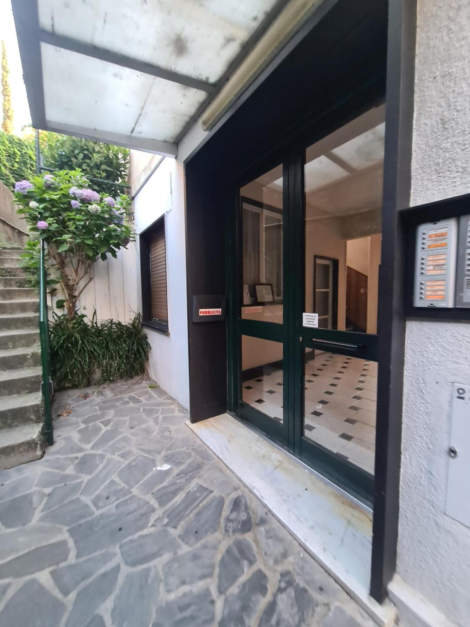 Appartamento Elegante A Rapallo By Portofinovacanze 외부 사진